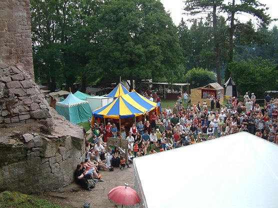 Burgfest (Foto: Verein Burg Hanstein)
