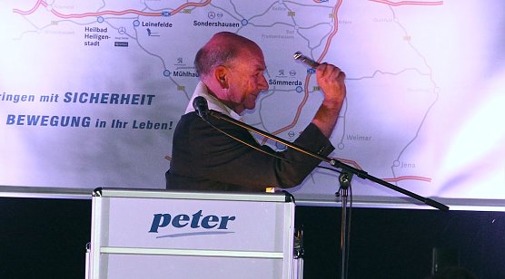 Segnung des Autohauses (Foto: nnz) Segnung des Autohauses (Foto: nnz)