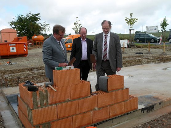 Grundsteinlegung Etzelsbach (Foto: Ilka Kühn) Grundsteinlegung Etzelsbach (Foto: Ilka Kühn)
