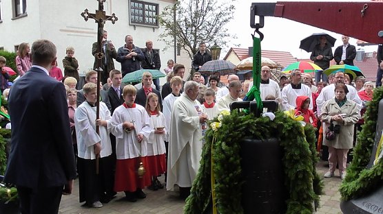 Glockenweihe K&uuml;llstedt (Foto: Ilka K&uuml;hn)