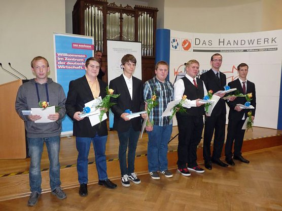 Freisprechung (Foto: Karl-Heinz Herrmann) Freisprechung (Foto: Karl-Heinz Herrmann)