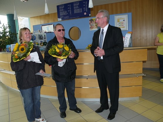2 Millionster Besucher im Leinebad (Foto: Ilka K&uuml;hn)