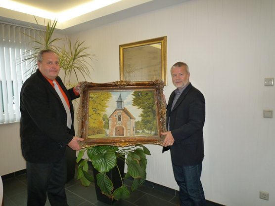 Bildübergabe in Birkungen (Foto: G. Bader) Bildübergabe in Birkungen (Foto: G. Bader)