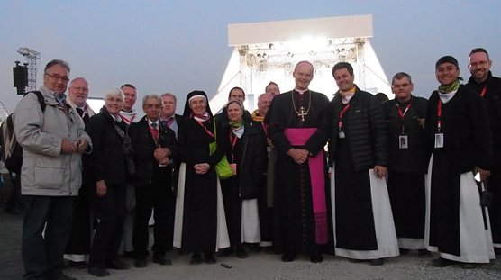 Bund Eichsfelder Vereine mit Bischof (Foto: Christian Herker)