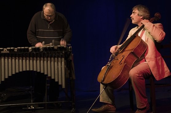 Musik-Duo (Foto: Agentur)