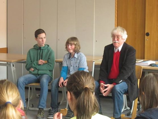 Autor zu Besuch (Foto: Lese-AG)