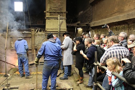 glockenguss (Foto: kath. Kirche Geisleden)