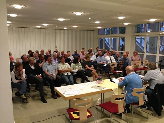 CDU-MItgliederversammlung (Foto: Christian Stützer) CDU-MItgliederversammlung (Foto: Christian Stützer)