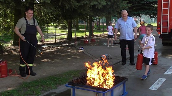 Schulfest Grundschule Konrad Hentrich (Foto: Ilka Kühn) Schulfest Grundschule Konrad Hentrich (Foto: Ilka Kühn)