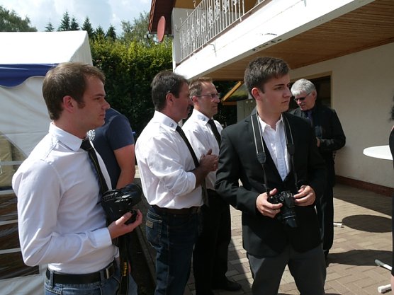 Scheck&uuml;bergabe in Dingelst&auml;dt (Foto: Ilka K&uuml;hn)