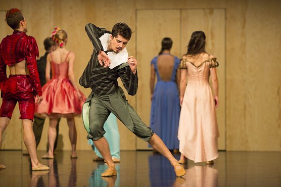 Andr&aacute;s Dobi, Ballettkompanie in Shakespeare. Ein Ballett.� (Foto: T. Graner)