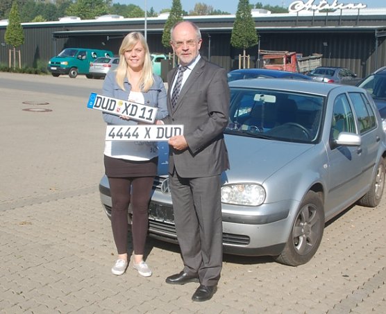 4444. Kennzeichen DUD (Foto: Barbara Otto) 4444. Kennzeichen DUD (Foto: Barbara Otto)