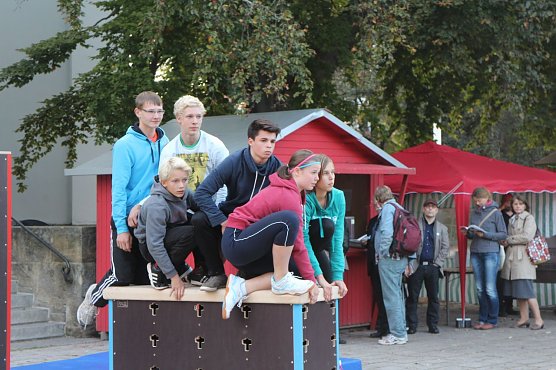 Die Parcour-Kids zeigten was K&ouml;rperbeherrschung ist (Foto: Angelo Glashagel)