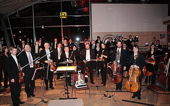 Konzertantes im Autohaus (Foto: Will)