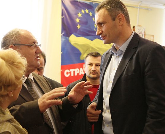 Primas im Gespräch mit Klitschko (Foto: privat) Primas im Gespräch mit Klitschko (Foto: privat)