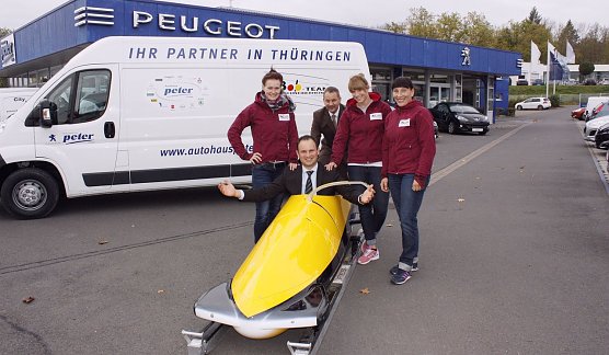 Einen Boxer für den Bob (Foto: Fischer/AH Peter) Einen Boxer für den Bob (Foto: Fischer/AH Peter)