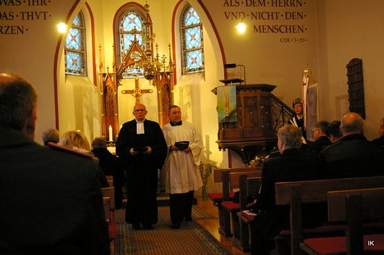 Volkstrauertag (Foto: Ilka Kühn) Volkstrauertag (Foto: Ilka Kühn)