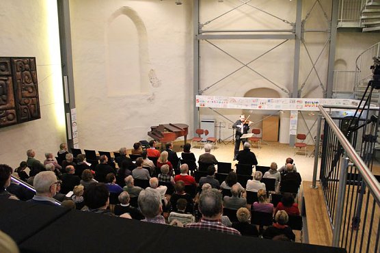 Konzert f&uuml;r Fl&uuml;chtlinge in Sondershausen (Foto: Karl-Heinz Herrmann)