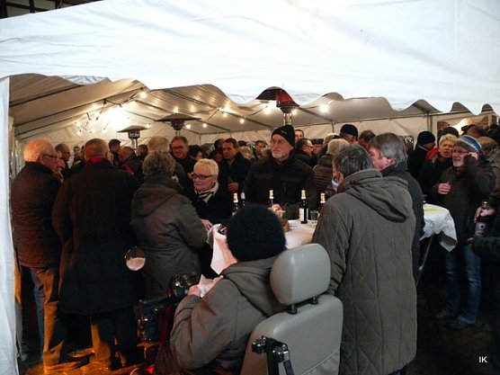 Viele waren gekommen (Foto: Ilka K&uuml;hn)