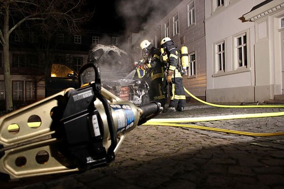 PKW-Brand (Foto: Feuerwehr Heiligenstadt) PKW-Brand (Foto: Feuerwehr Heiligenstadt)