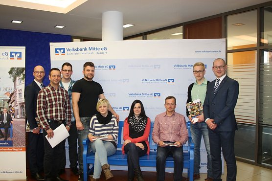 Apps-Übergabe (Foto: Cornelia Curth-Scharf) Apps-Übergabe (Foto: Cornelia Curth-Scharf)