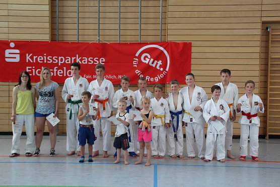 Kreisjugendspiele (Foto: JuJutsu Verein) Kreisjugendspiele (Foto: JuJutsu Verein)