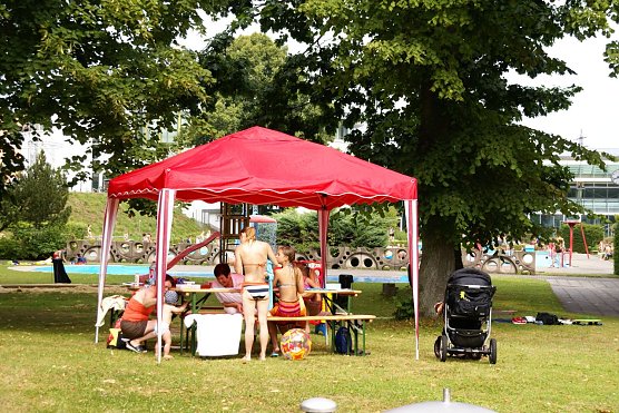 Villa im Freibad (Foto: Andrea Waldmann)