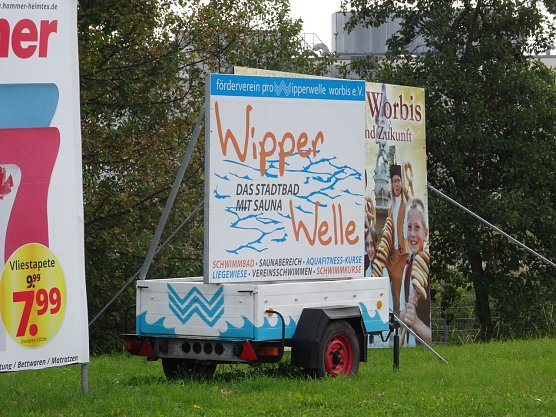 Hinweisschild auf die Wipperwelle (Foto: Ilka K&uuml;hn)