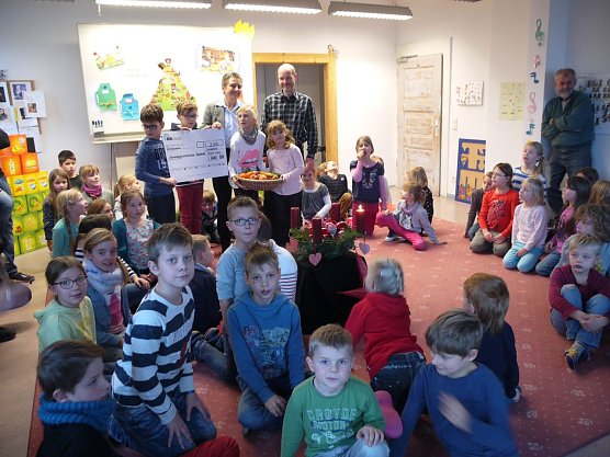 IKK &Uuml;bergabe F&ouml;rderung (Foto: Ilka K&uuml;hn)