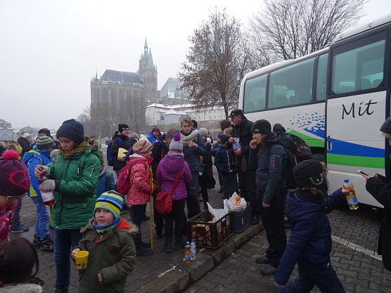 St&auml;rkung am Domplatz (Foto: Ilka K&uuml;hn)