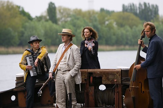 L&Uuml;LL & BAND im Kunsthof (Foto: Kunsthof Friedrichsrode)