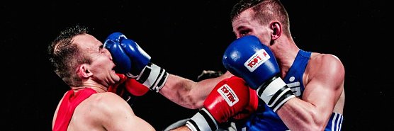 Radomir Obrusniak (blaue Kampfkleidung) ist wieder in der NSV-Staffel (Foto: Christoph Keil)