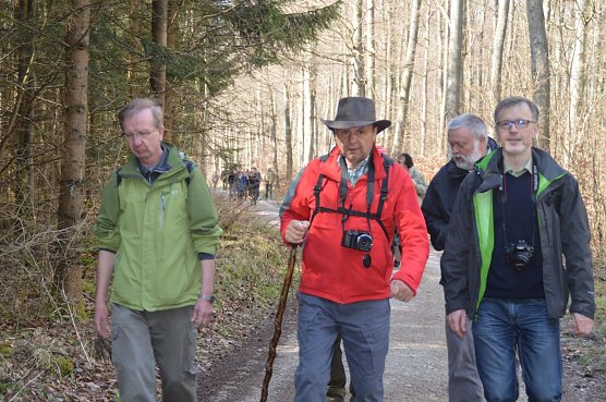 Start der Wanderaktion (Foto: R&uuml;diger Eckart)