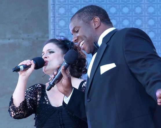 Anja Daniela Wagner und Marvin Scott singen wieder Rock- und Klassik-Hits (Foto: Birgit Susemihl) Anja Daniela Wagner und Marvin Scott singen wieder Rock- und Klassik-Hits (Foto: Birgit Susemihl)