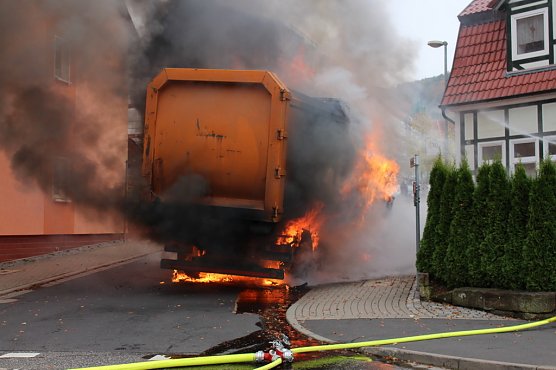 LKW-Brand (Foto: Feuerwehr Heiligenstadt)