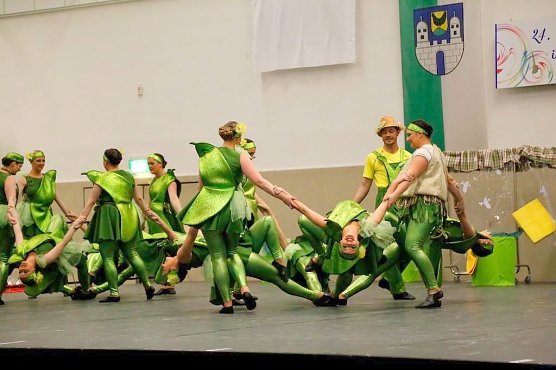 Straight Danceformation (Foto: LCV) Straight Danceformation (Foto: LCV)