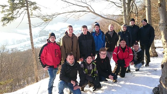 Winterwanderung (Foto: Feuerwehr Bernterode) Winterwanderung (Foto: Feuerwehr Bernterode)