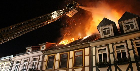 Gro&szlig;brand in der Marktstra&szlig;e (Foto: Feuerwehr Heilbad Heiligenstadt)