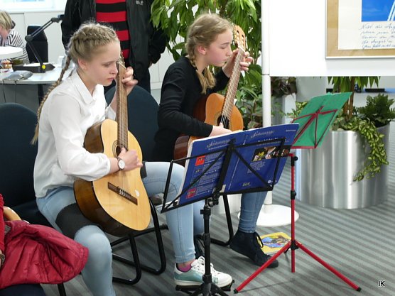 Gitarrenspiel (Foto: Ilka K&uuml;hn)