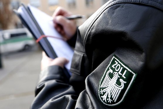 mehr Zoll-Kontrollen gefordert (Foto: Zoll)