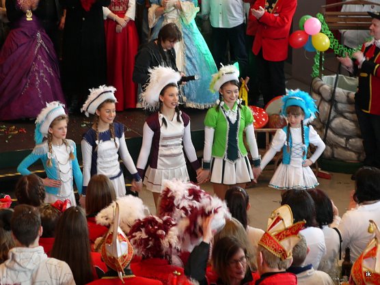 Leinefelder Tanzmariechen (Foto: Ilka Kühn) Leinefelder Tanzmariechen (Foto: Ilka Kühn)