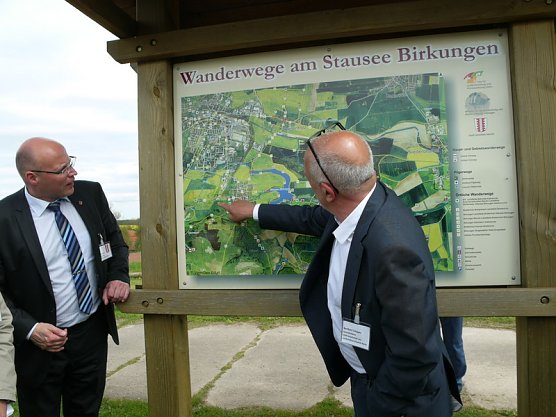 Konzept wird vorgestellt (Foto: Ilka Kühn) Konzept wird vorgestellt (Foto: Ilka Kühn)