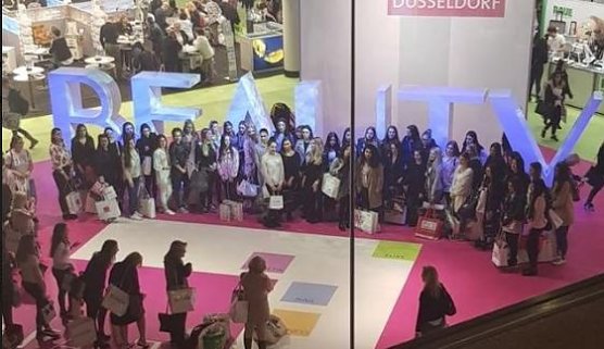 Kosmetikmesse (Foto: Internationales Bildungs- und Sozialwerk ) Kosmetikmesse (Foto: Internationales Bildungs- und Sozialwerk )