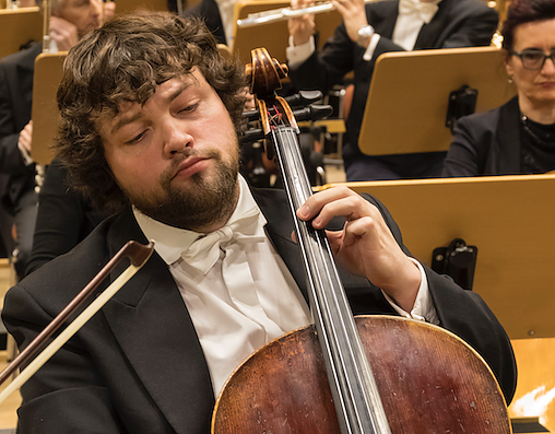 Sebastian Hennemann und das Loh-Orchester (Foto: Tilmann Graner)