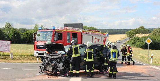 Unfall Kaltenber (Foto: Feuerwehr Heiligenstadt) Unfall Kaltenber (Foto: Feuerwehr Heiligenstadt)