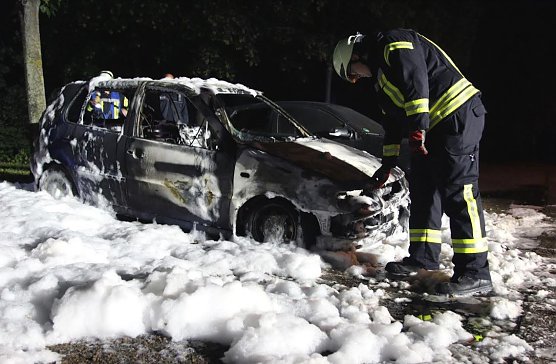 Autobrand (Foto: Feuerwehr Heiligenstadt)