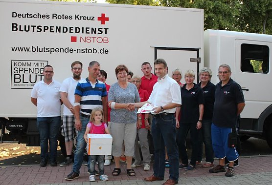 Auszeichnung Spender (Foto: Stephan Köhler) Auszeichnung Spender (Foto: Stephan Köhler)