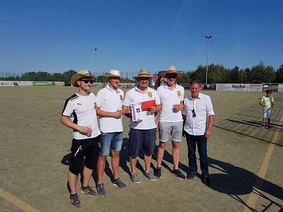 Kirmesburschen auf Platz 1 (Foto: SG Birkungen)