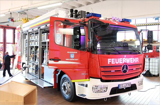 Neuer Gefahrgutwagen (Foto: Feuerwehr Heiligenstadt) Neuer Gefahrgutwagen (Foto: Feuerwehr Heiligenstadt)