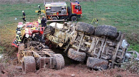 Schwerer Unfall (Foto: Feuerwehr Heiligenstadt)